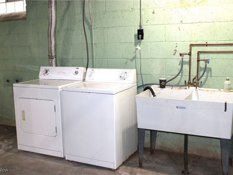 8711 Mayfield Road, Chesterland, OH 44026 Photo 9