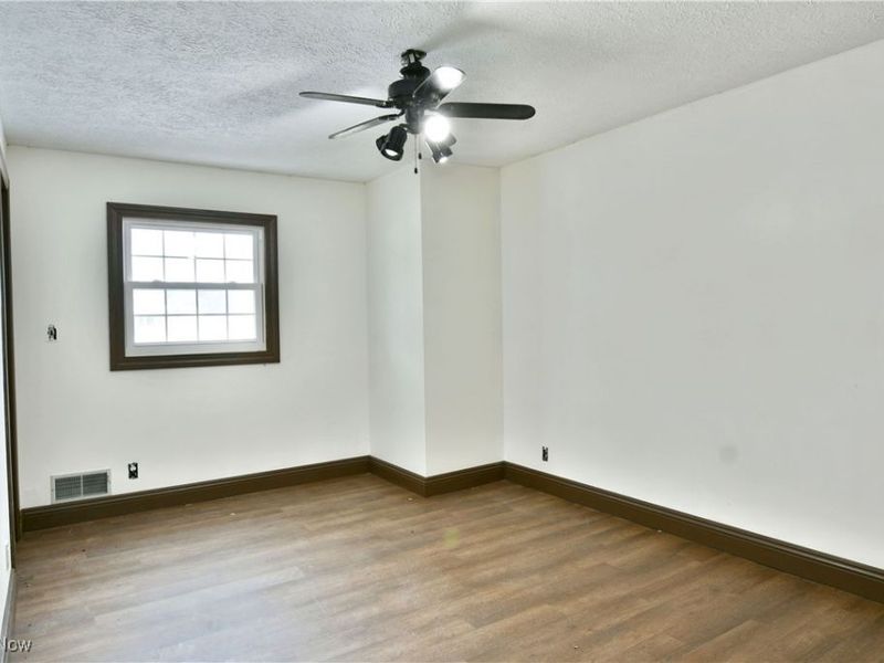 9140 Woodworth Road, North Lima, OH 44452 Photo 17