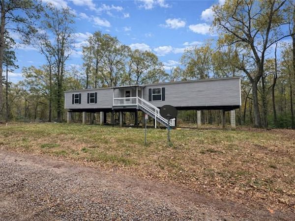 104 TRUMAN COLE Road, Deville, LA 71328