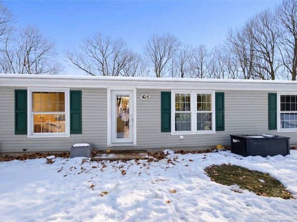 180 Hemlock Rd, Petrolia, PA 16050