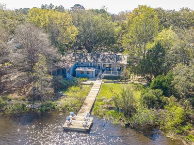 816 Bose Court, Mount Pleasant, SC 29464