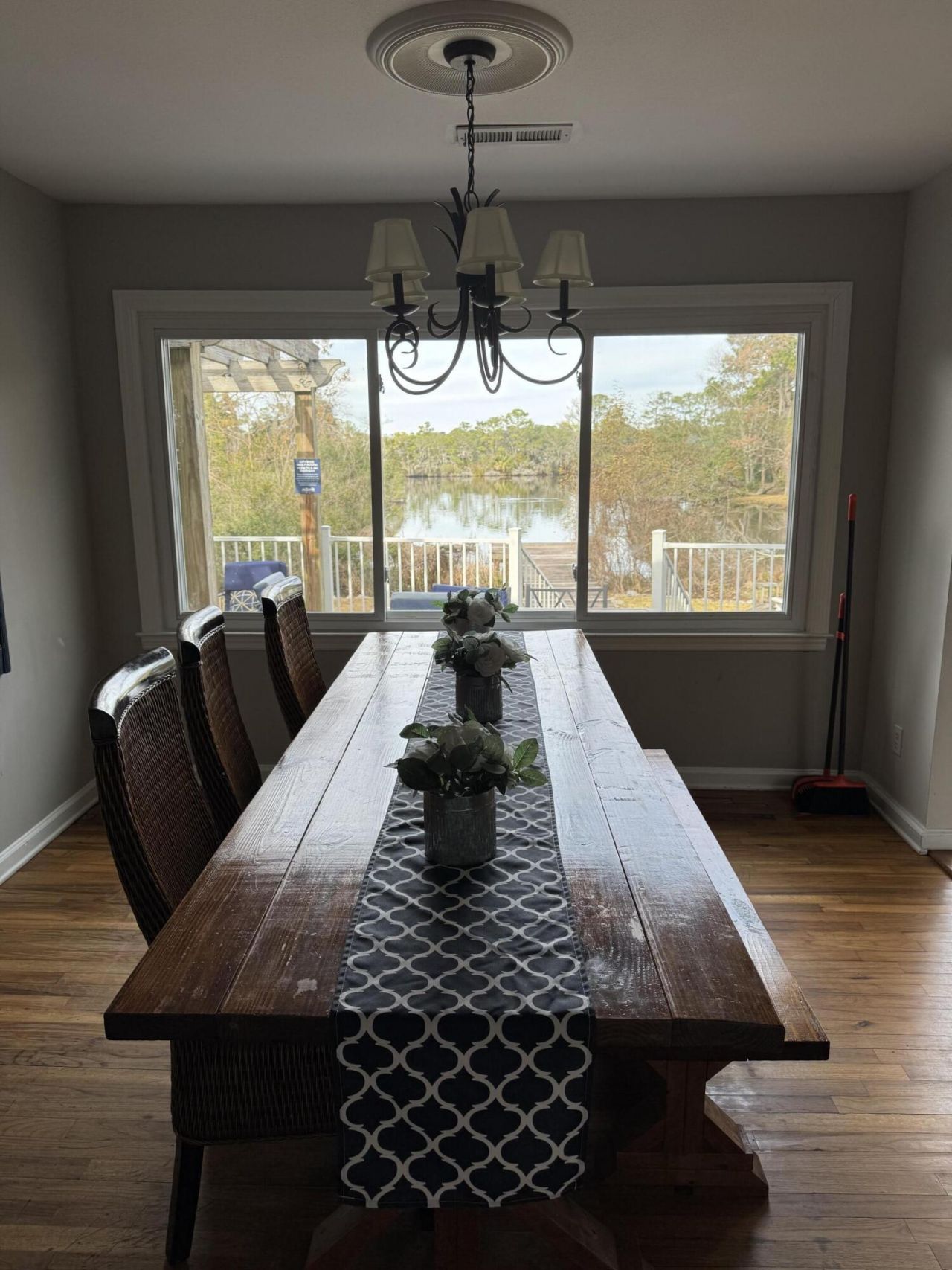 816 Bose Court Photo 6