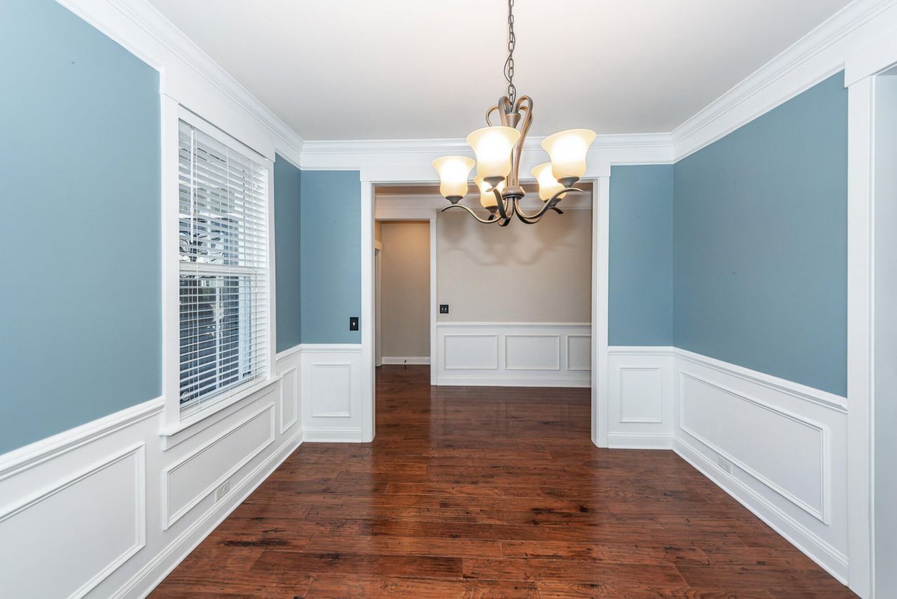 111 Hemlock Street Photo 13