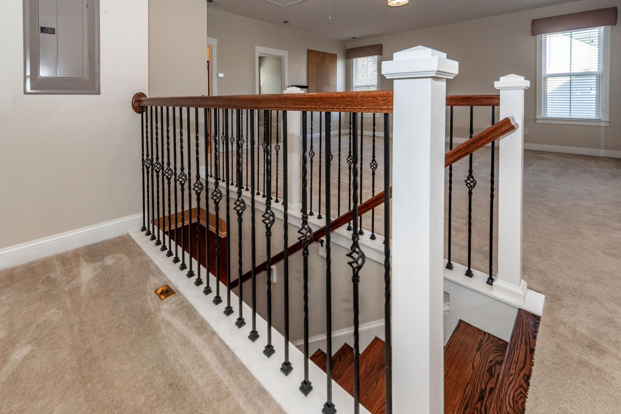 111 Hemlock Street Photo 32