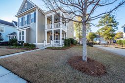 111 Hemlock Street photo 4