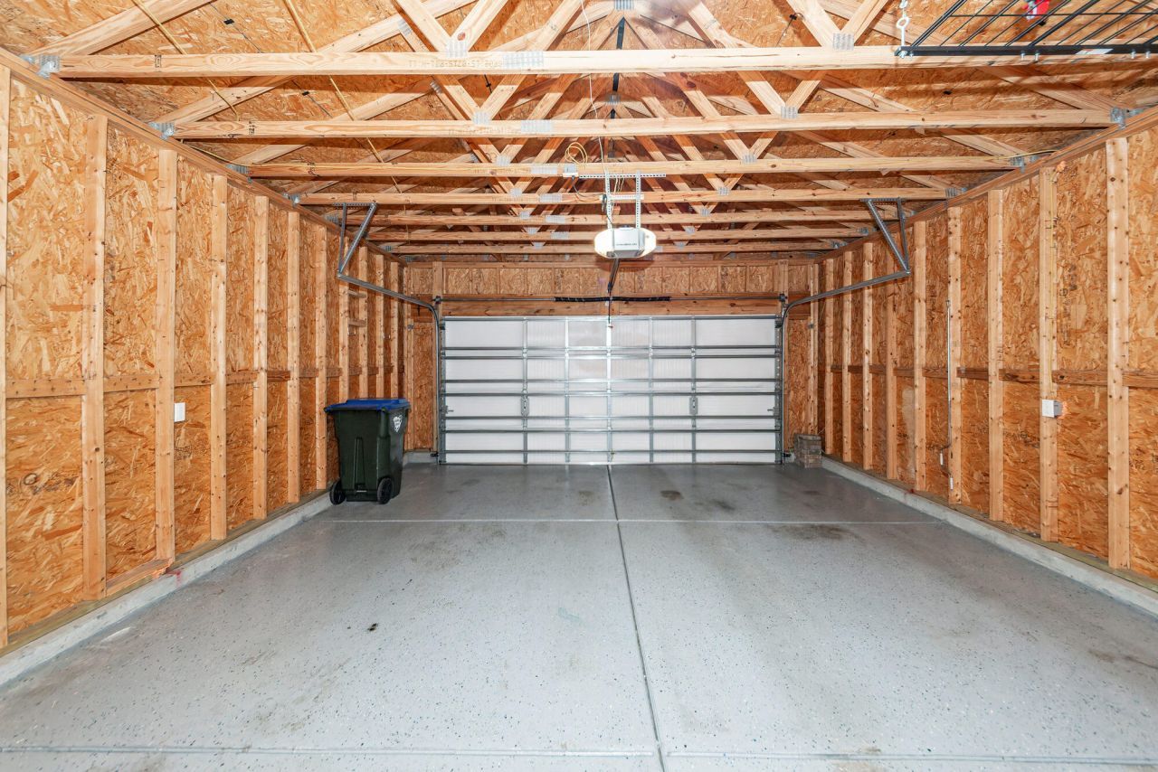 111 Hemlock Street Photo 69