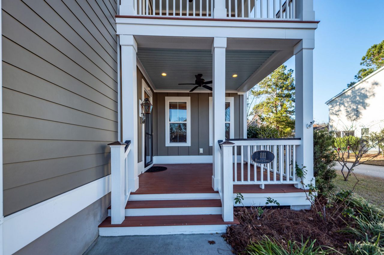 111 Hemlock Street Photo 7