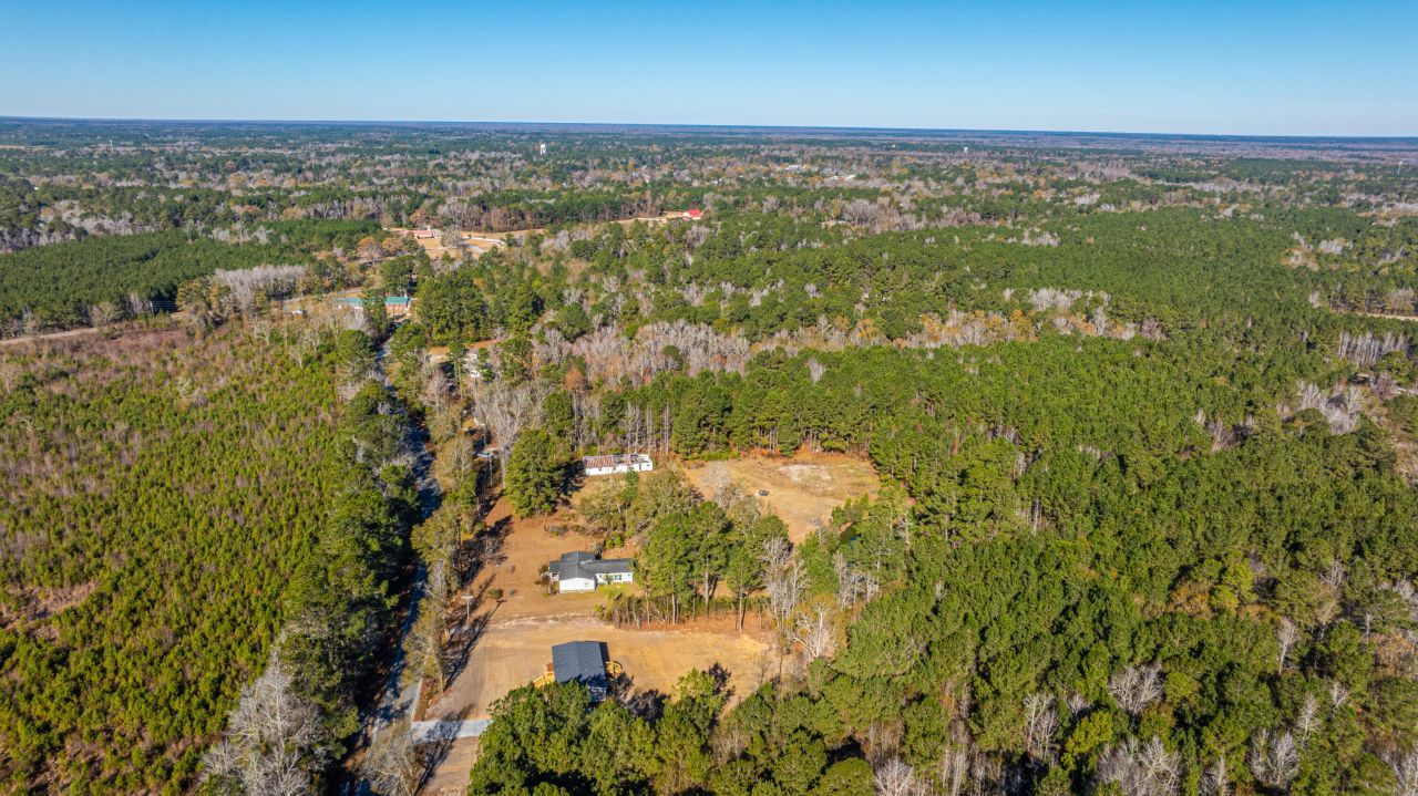 2896 Harristown Road Photo 101