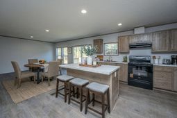 2896 Harristown Road photo 4