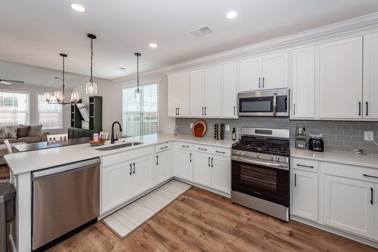 335 Hillman Trail Drive Drive Photo 8