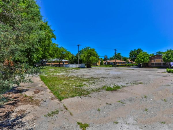 6000 Lincoln Avenue, Morton Grove, IL 60053