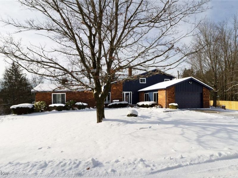 24434 Emmons Road, Columbia Station, OH 44028 Photo 1