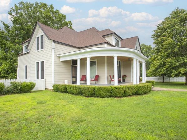 192 Webster Rd, Cornersville, TN 37047