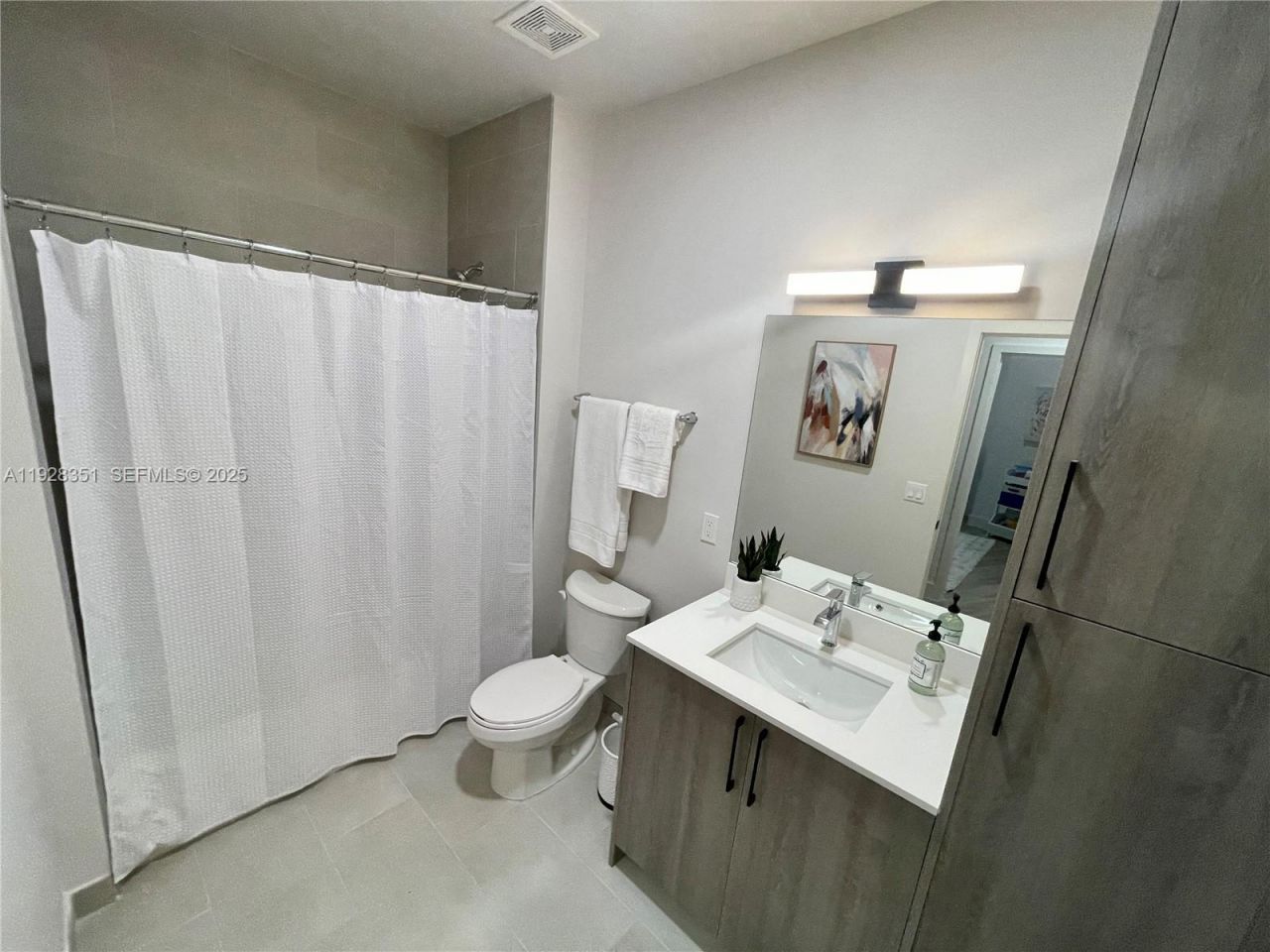 18412 Homestead Ave, Unit 227, Miami, FL 33157 Photo