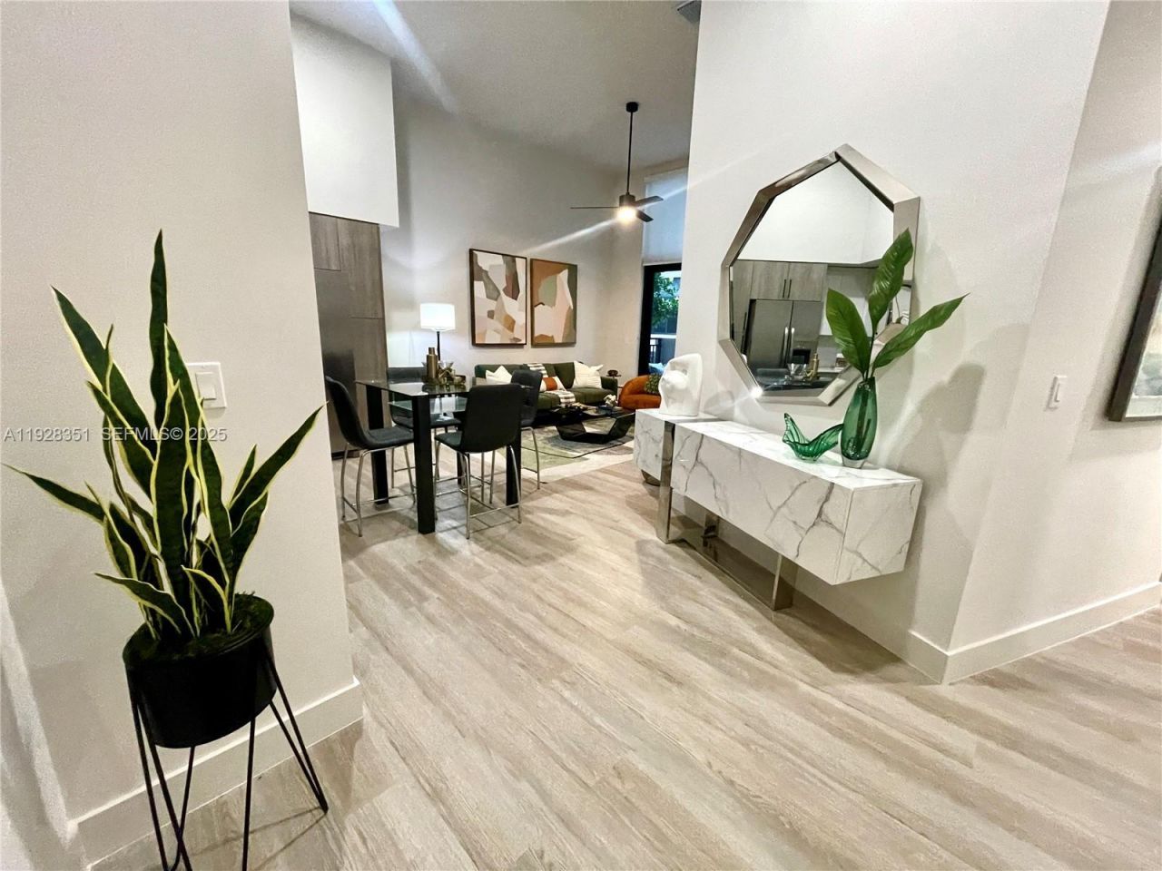 18412 Homestead Ave, Unit 227, Miami, FL 33157 Photo