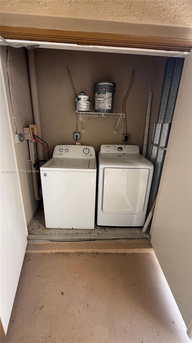 220 SW 116th Ave , Unit 15-206, Pembroke Pines, FL 33025 Photo