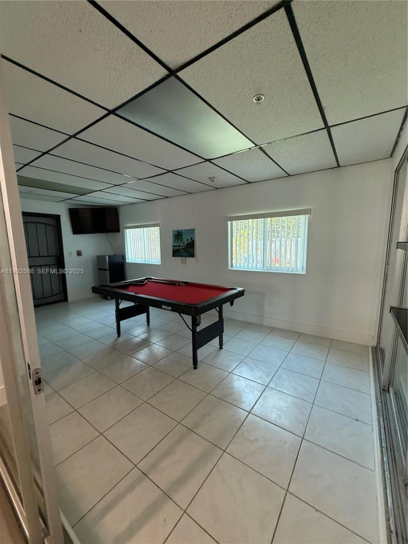 2706 Montego Dr, Miramar, FL 33023 Photo