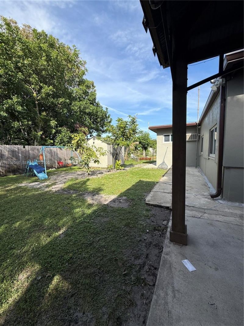 2706 Montego Dr, Miramar, FL 33023 Photo