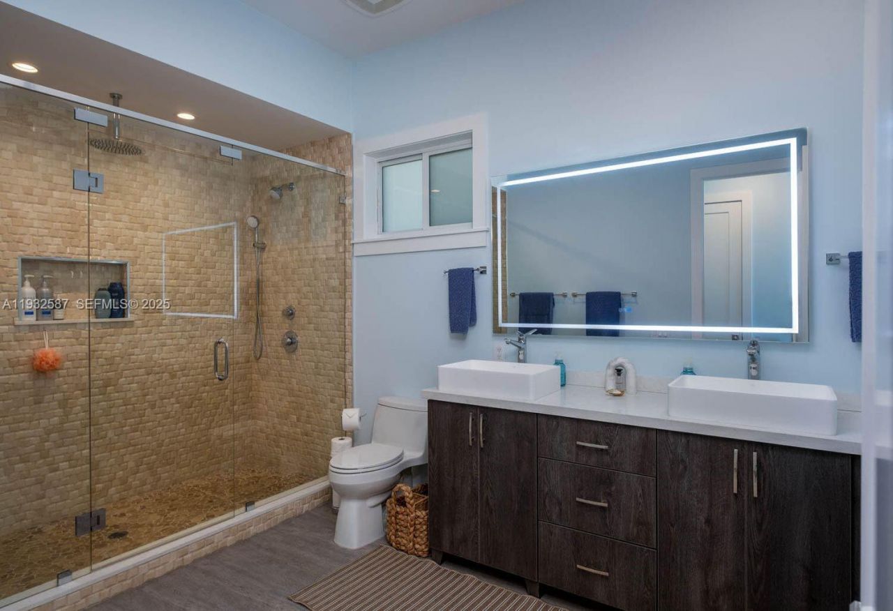 108 Sunrise Dr, Marathon, FL 33050 Photo