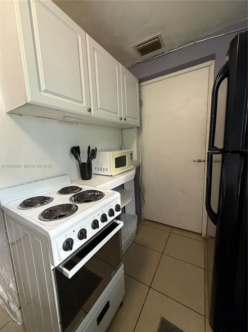 3830 SW 11th St, Unit 3830, Fort Lauderdale, FL 33312 Photo