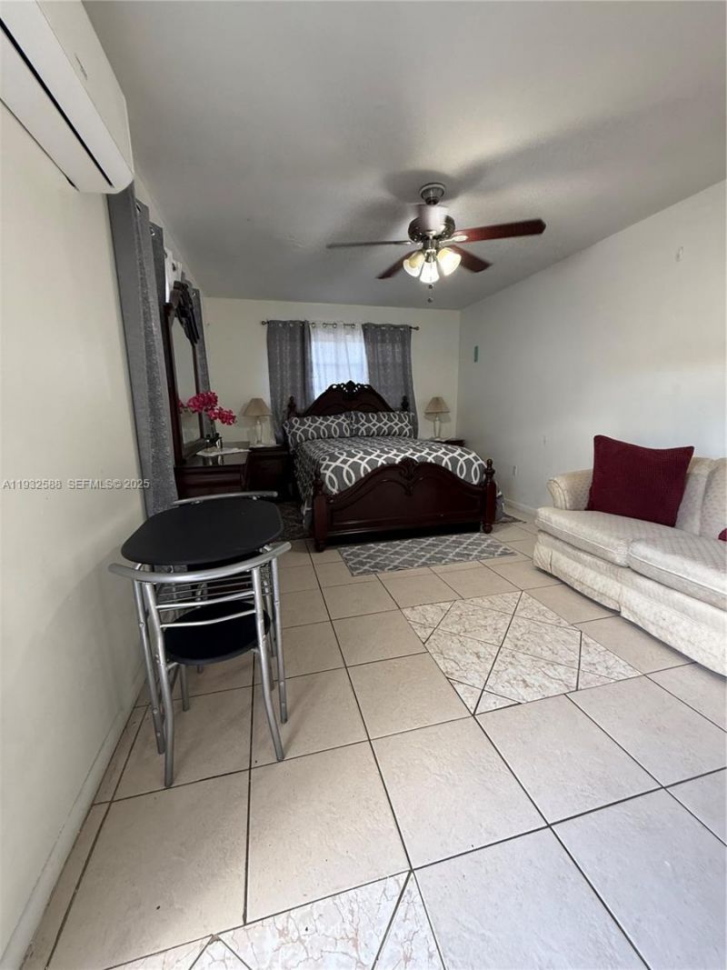 3830 SW 11th St, Unit 3830, Fort Lauderdale, FL 33312 Photo