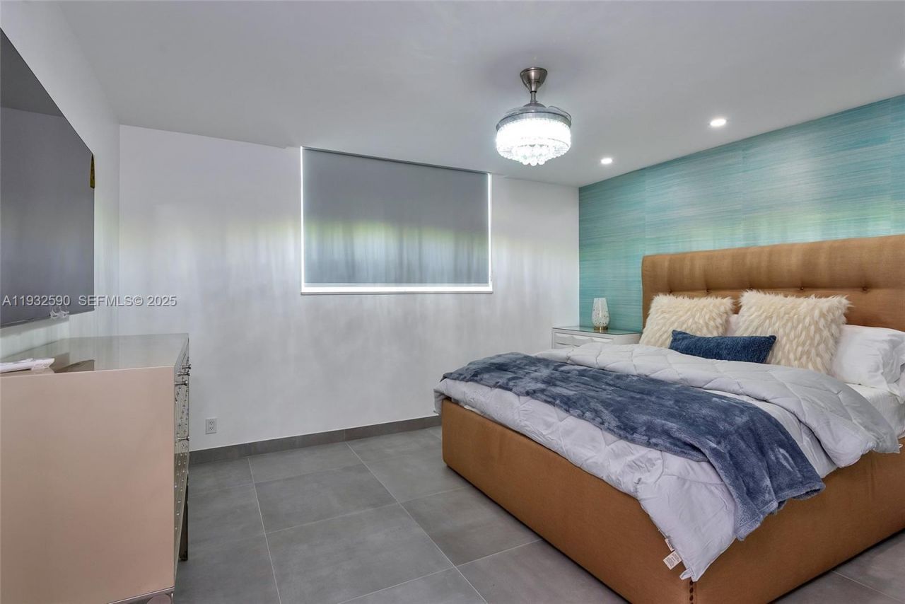 4001 S Ocean Dr, Unit 9F, Hollywood, FL 33019 Photo