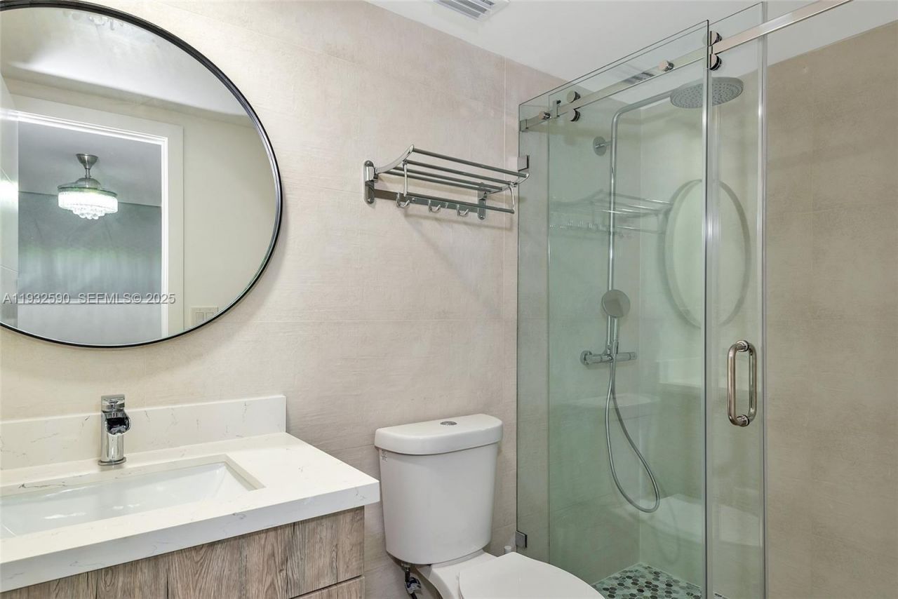 4001 S Ocean Dr, Unit 9F, Hollywood, FL 33019 Photo