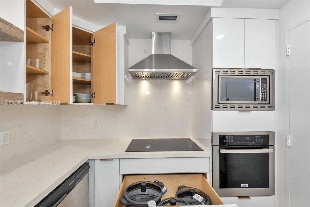 4001 S Ocean Dr, Unit 9F, Hollywood, FL 33019 Photo