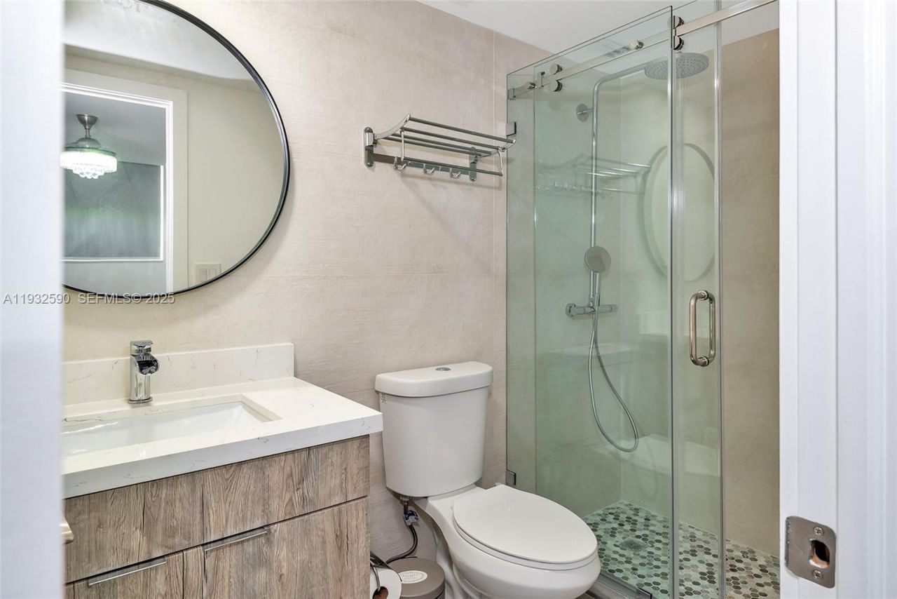 4001 S Ocean Dr, Unit 9F, Hollywood, FL 33019 Photo