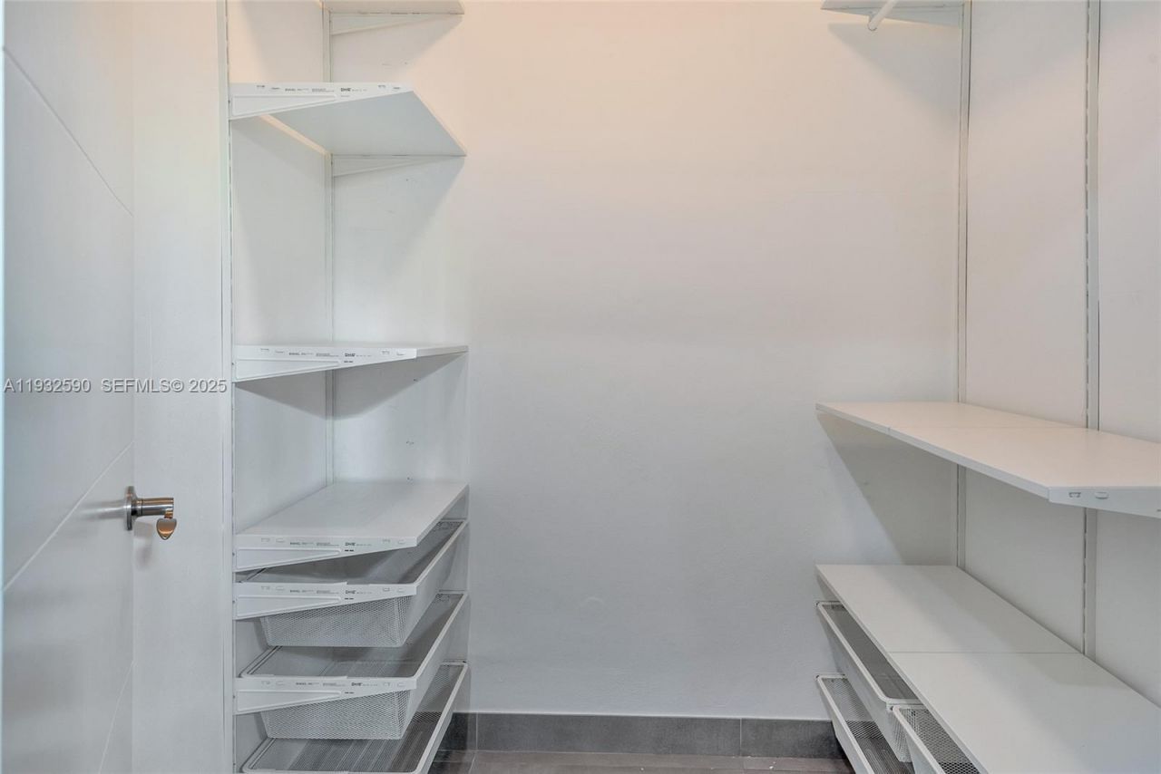 4001 S Ocean Dr, Unit 9F, Hollywood, FL 33019 Photo