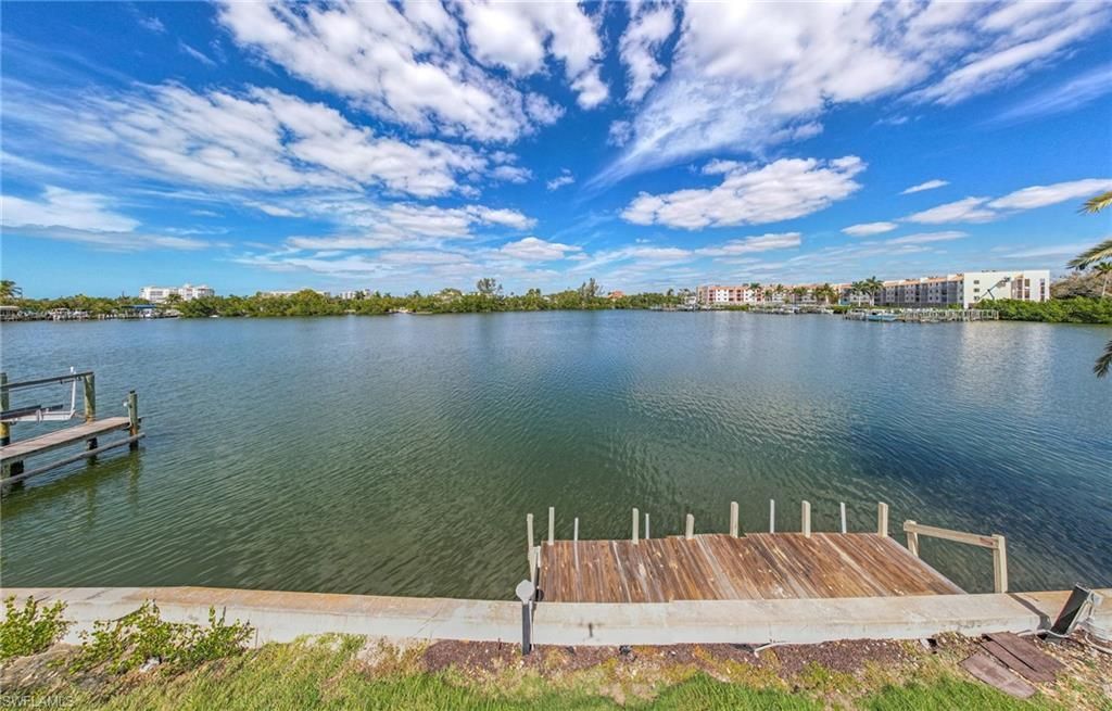 251 6th St, Bonita Springs, FL 34134 Photo