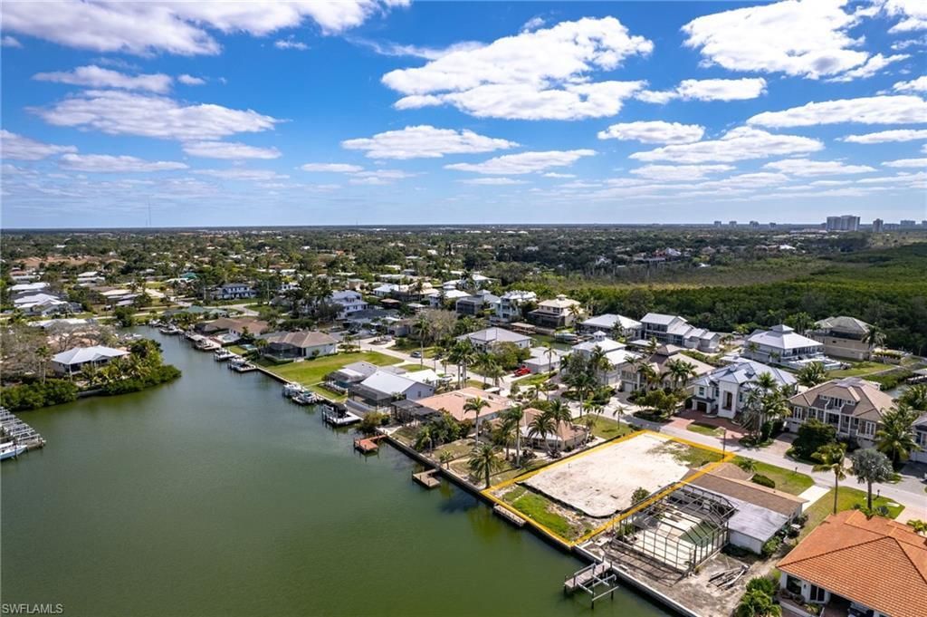 251 6th St, Bonita Springs, FL 34134 Photo