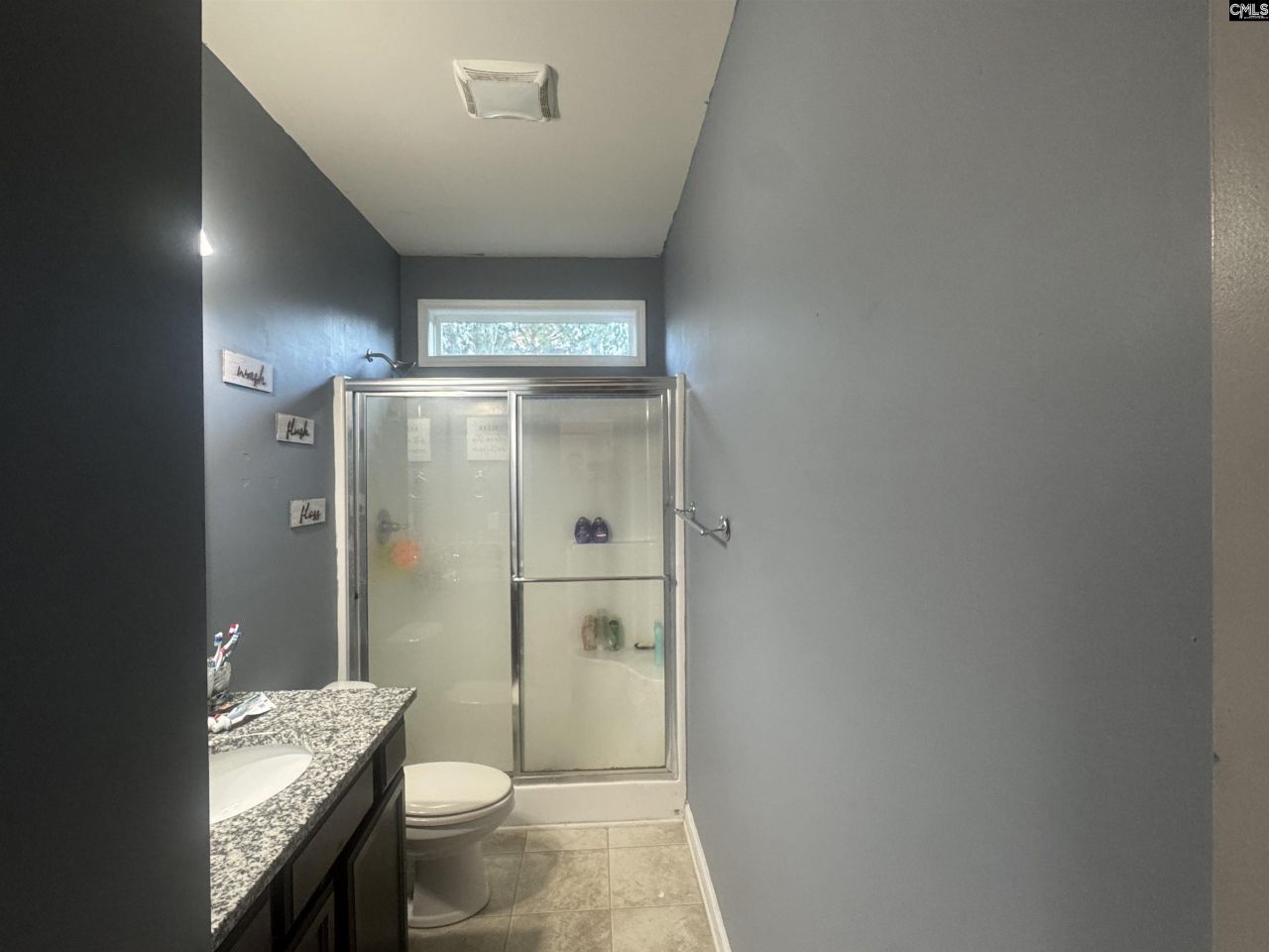 37 Leatherwood Drive Photo 10