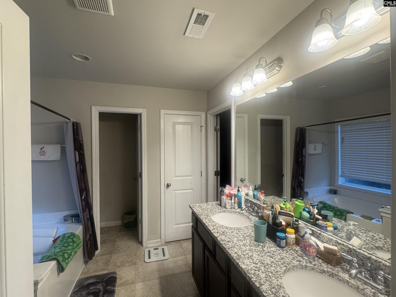 37 Leatherwood Drive Photo 16