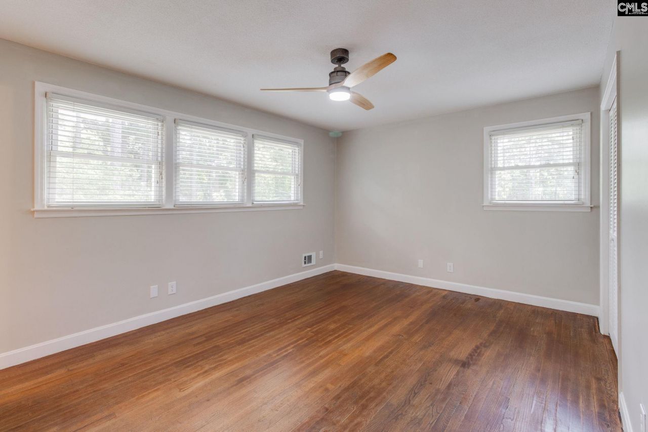 4214 Grand Street  Photo 13