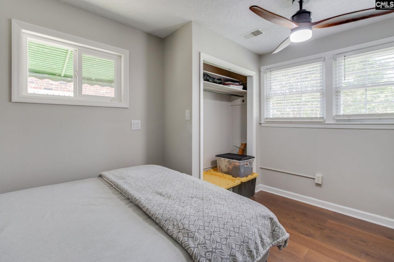 4214 Grand Street  Photo 28