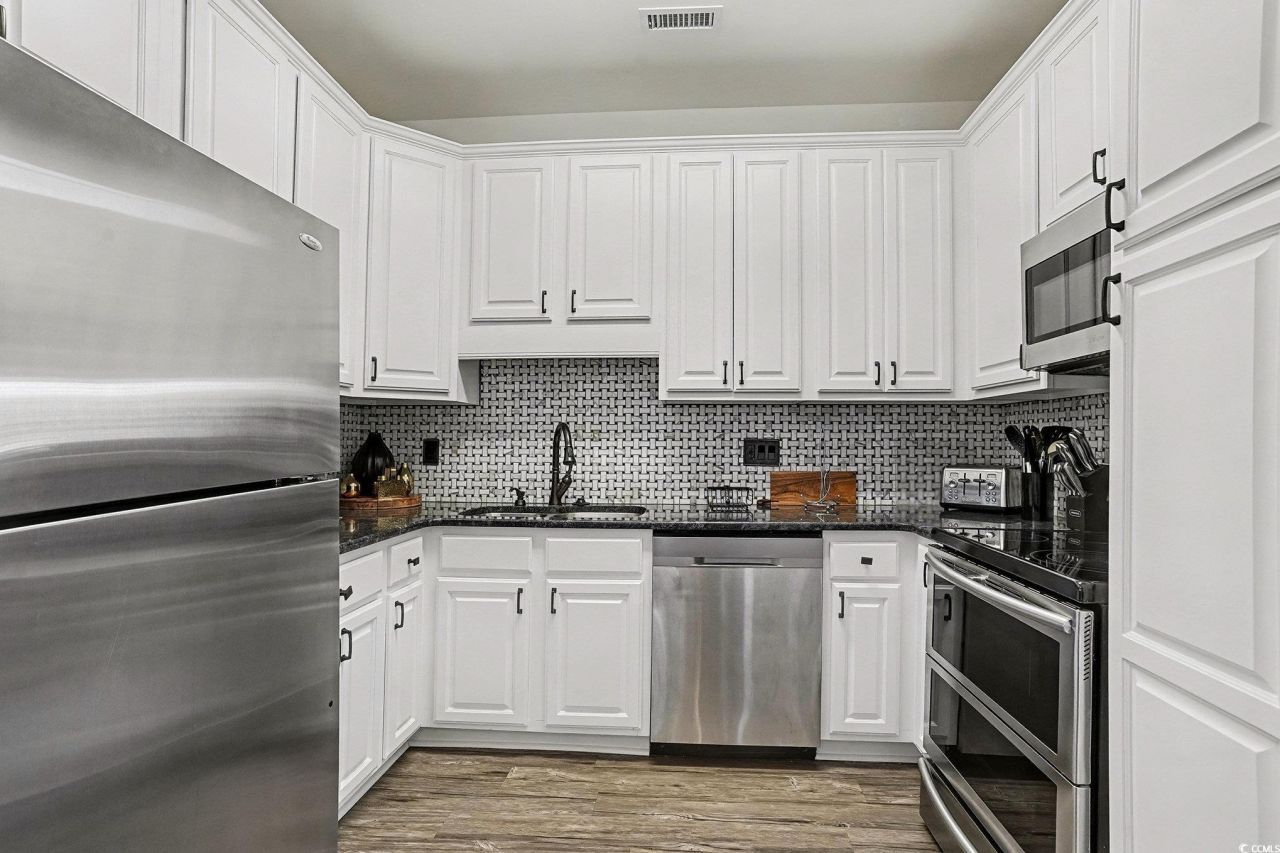 4403 Poinsett St. Photo 8