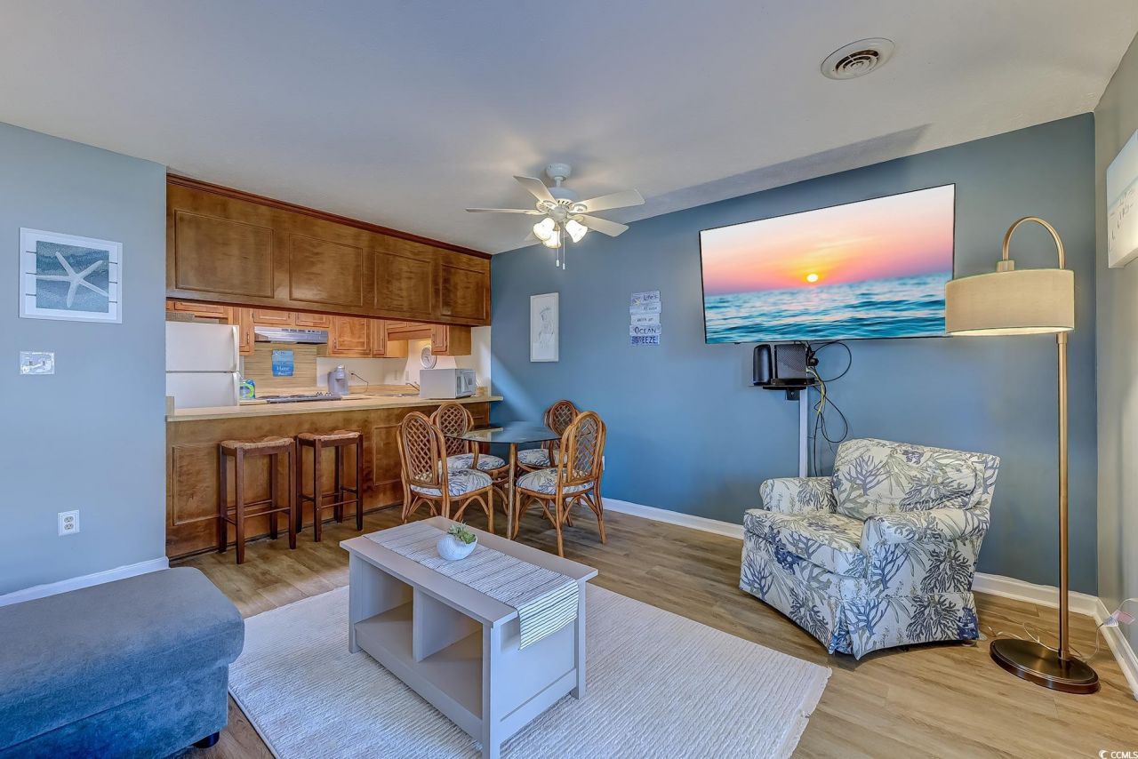 204 Maison Dr. Photo 8