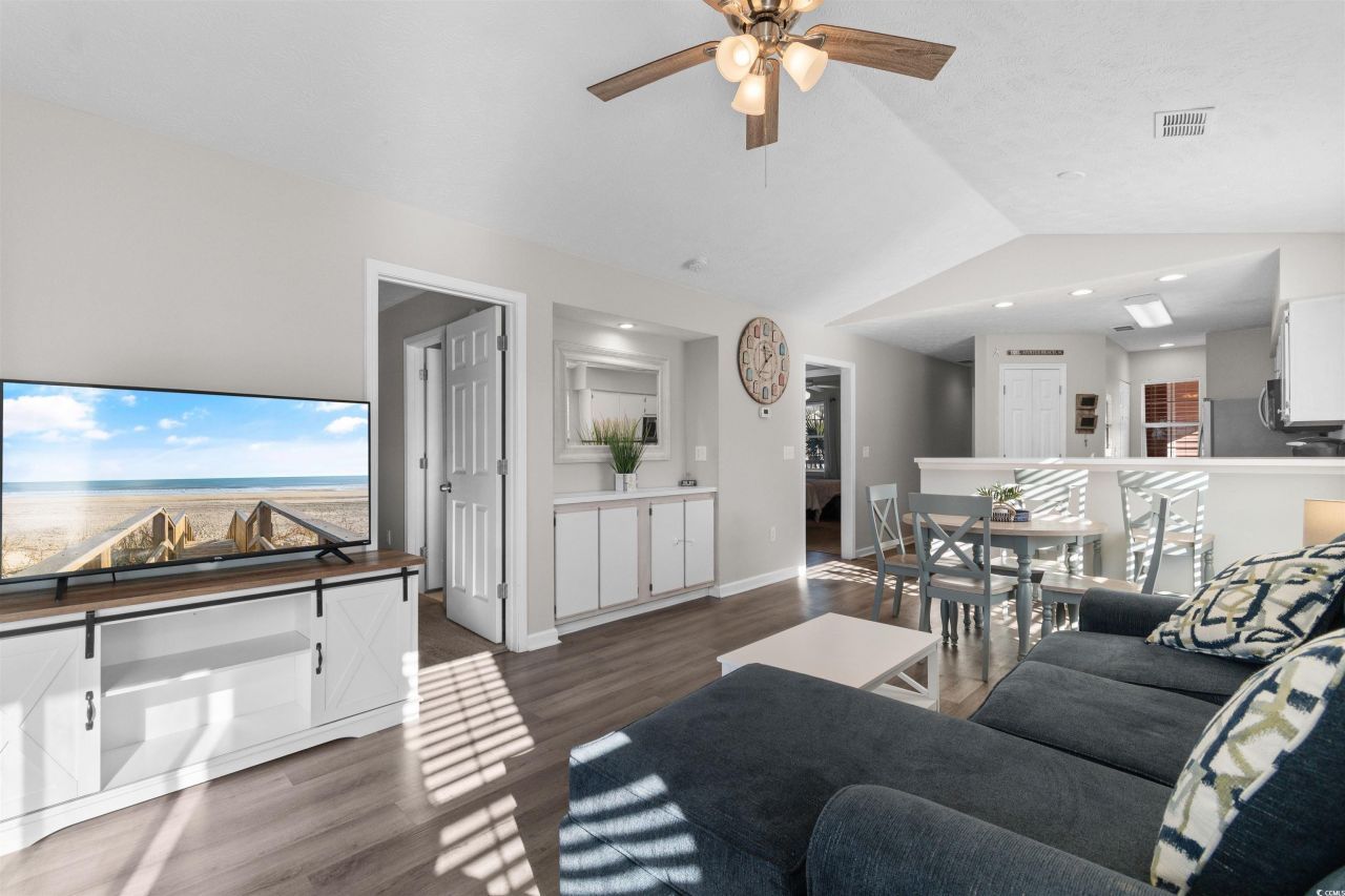 602 Waterway Village Blvd. Photo 3