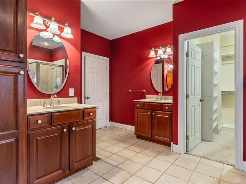 914 Hickory Trail Drive, Wilmington, OH 45177 Photo 19