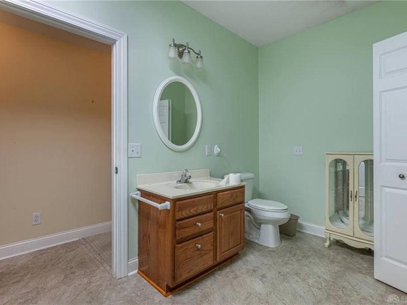 914 Hickory Trail Drive, Wilmington, OH 45177 Photo 30