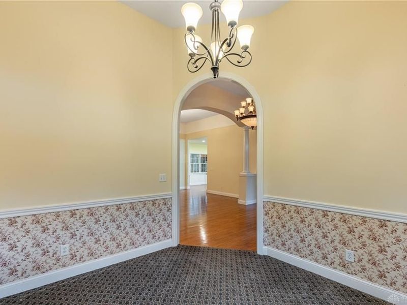 914 Hickory Trail Drive, Wilmington, OH 45177 Photo 4