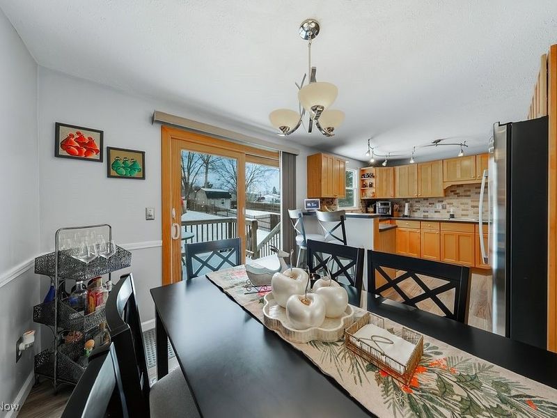 887 Ridgeview Drive, Medina, OH 44256 Photo 9