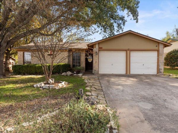 511 Suzzane RD, Pflugerville, TX 78660