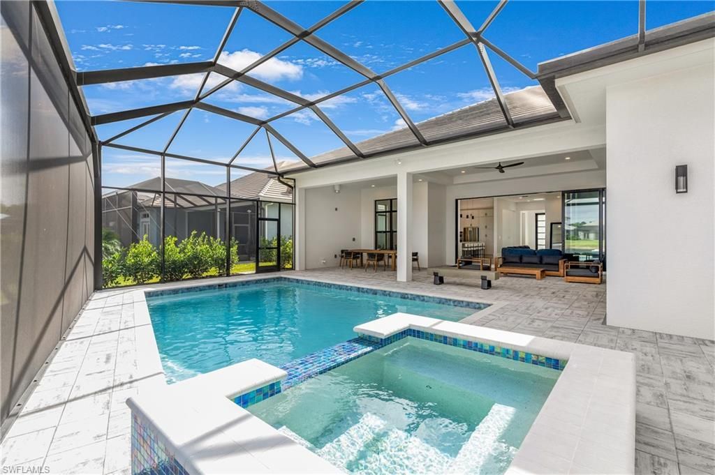 9675 Moonflower Ct, Naples, FL 34110 Photo