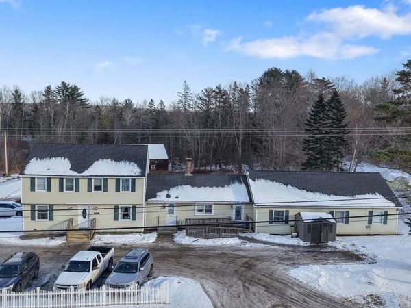 913 Essex Street, Bangor, ME 04401