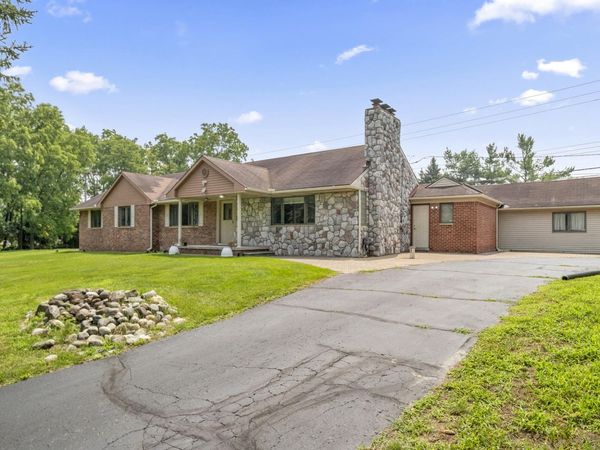 46105 W Seven Mile Road, Northville, MI 48167