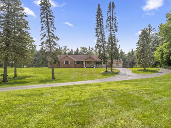 46105 W Seven Mile Road, Northville, MI 48167