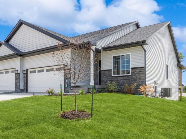 1000 Switchgrass Lane, Ely, IA 52227