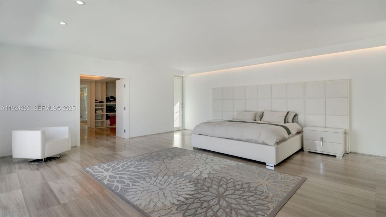 480 Ocean Blvd, Golden Beach, FL 33160 Photo